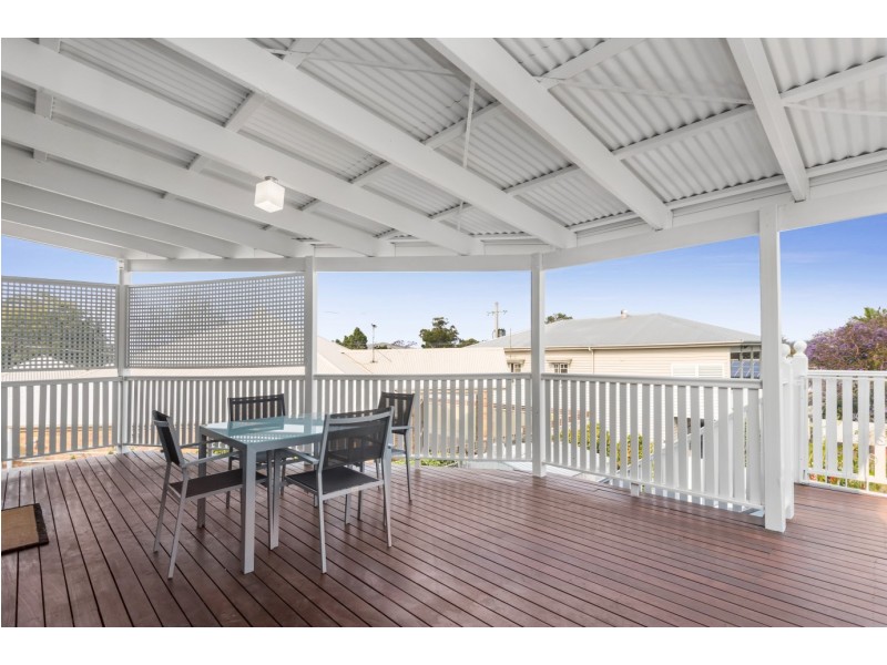 51 Grange Road, Grange QLD 4051