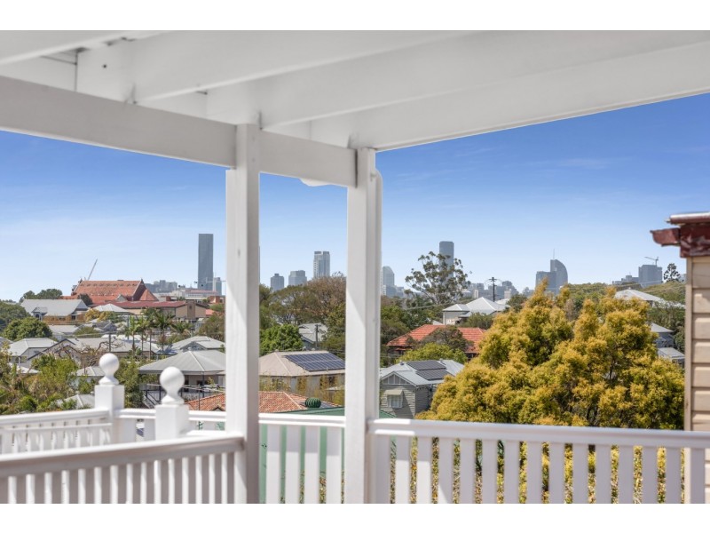 51 Grange Road, Grange QLD 4051