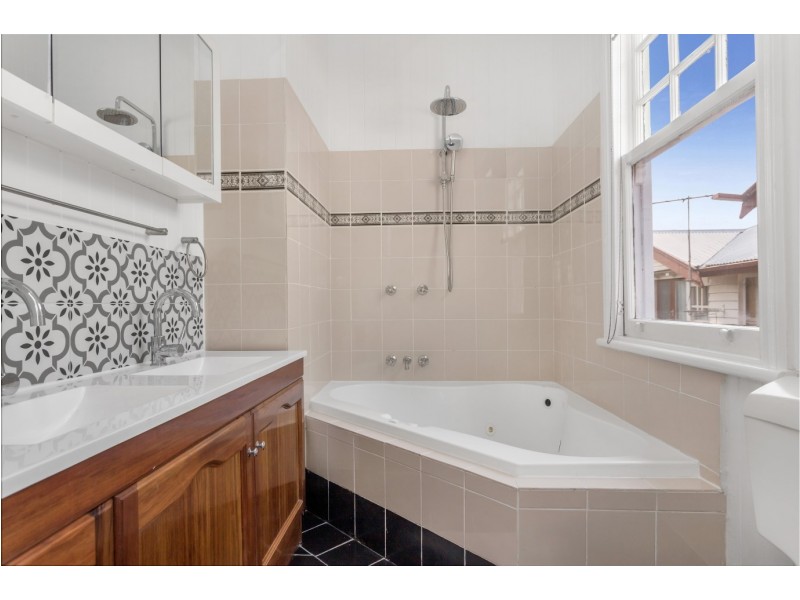 51 Grange Road, Grange QLD 4051