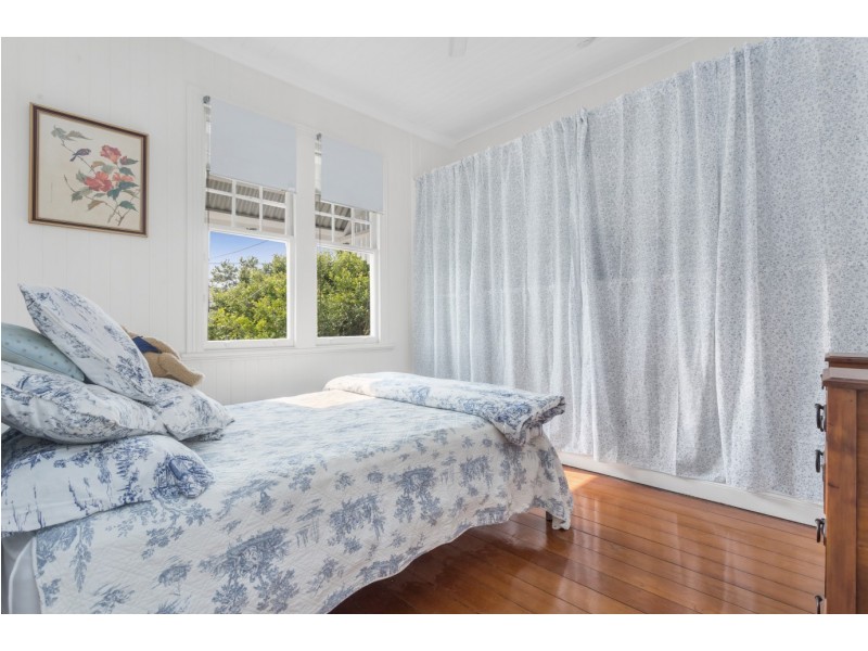 51 Grange Road, Grange QLD 4051