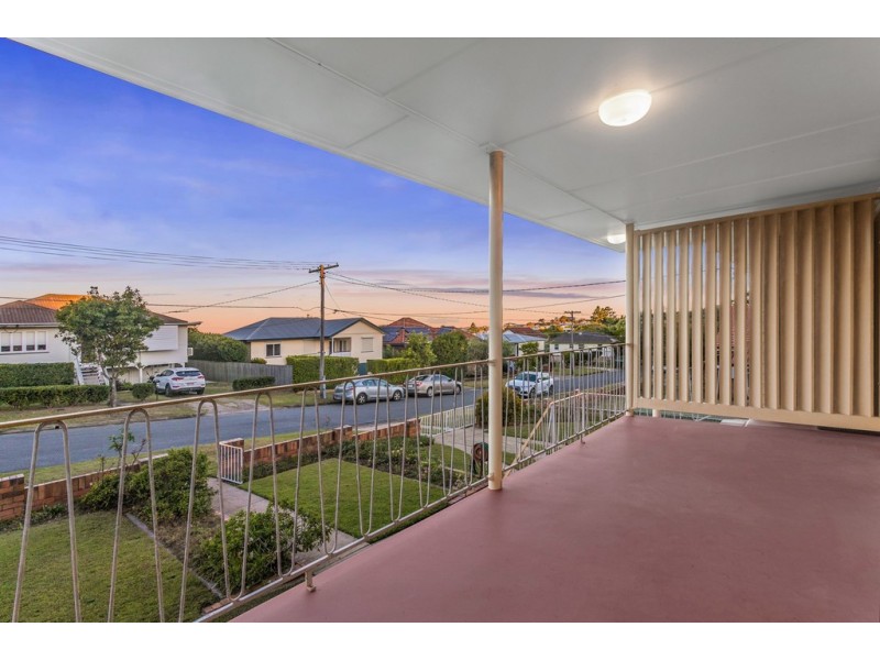 14 Tanimbla Street, Kedron QLD 4031