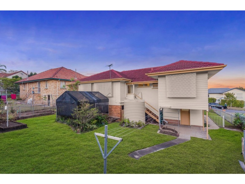 14 Tanimbla Street, Kedron QLD 4031