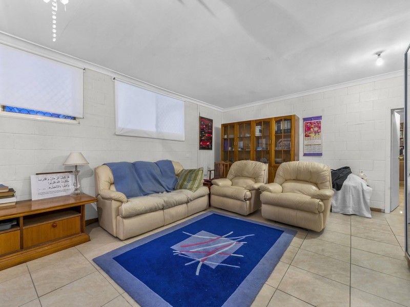 1 Bel Air Court, Ferny Hills QLD 4055