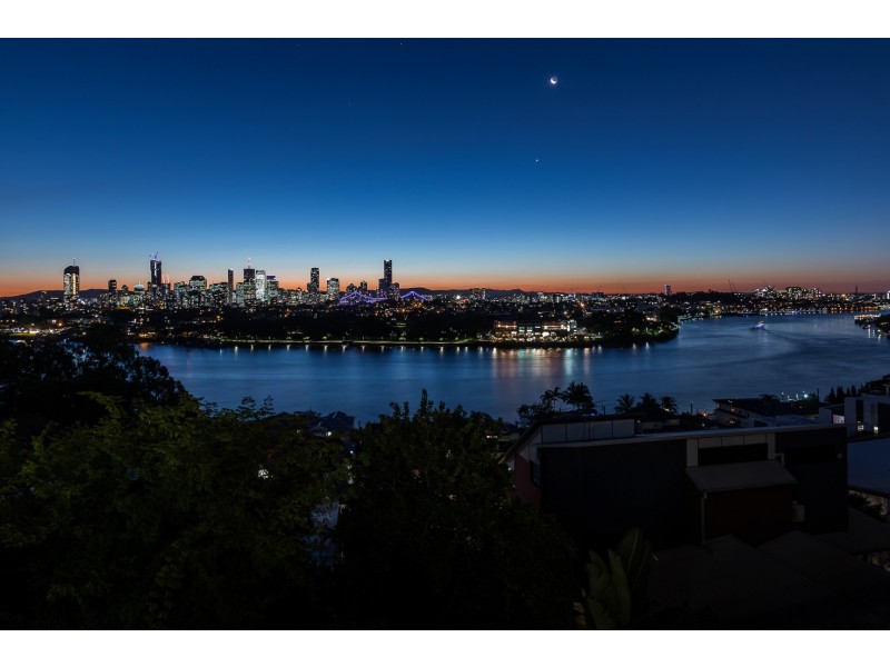 10 Hawthorne Road, Hawthorne QLD 4171