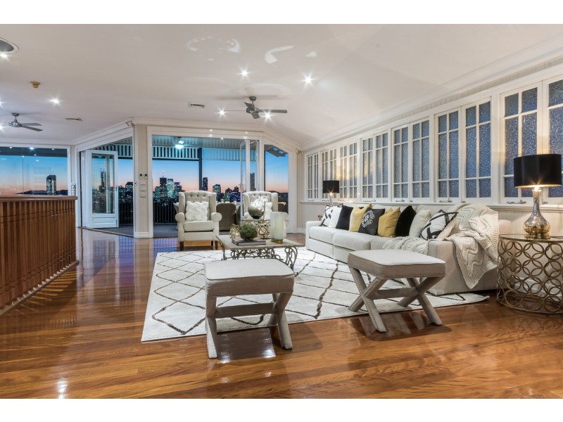 10 Hawthorne Road, Hawthorne QLD 4171