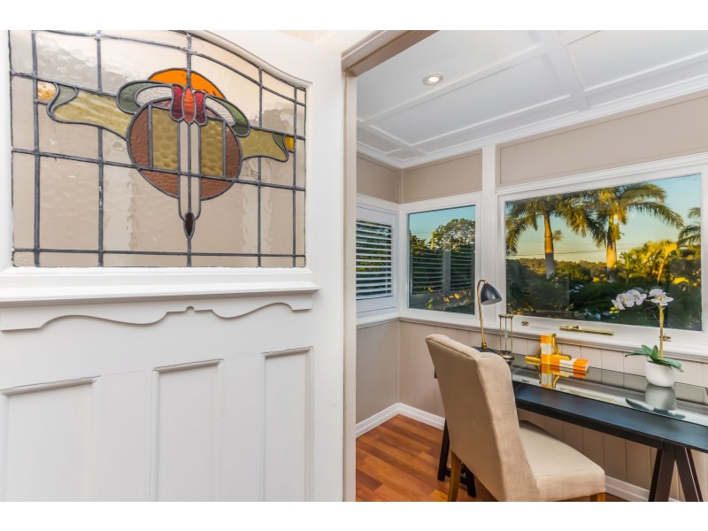 10 Hawthorne Road, Hawthorne QLD 4171