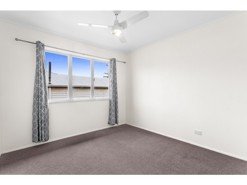 12 Hamilton Road, Wavell Heights QLD 4012