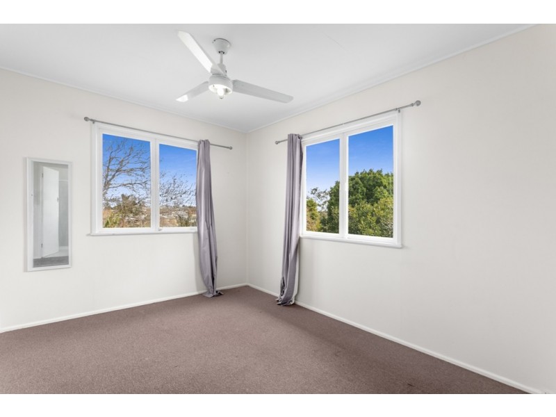 12 Hamilton Road, Wavell Heights QLD 4012