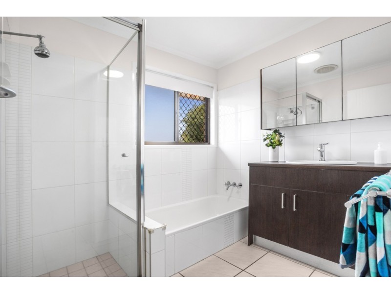 10 Nemira Street, Carseldine QLD 4034