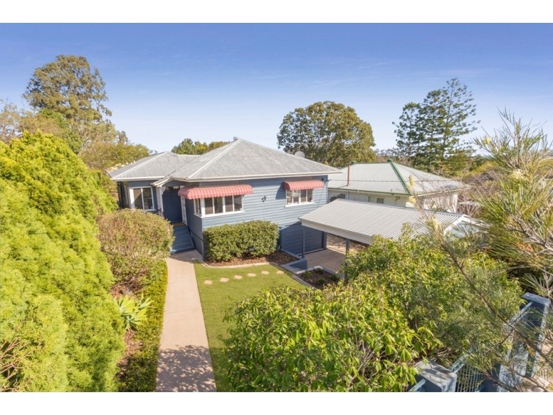 177 Seville Road, Holland Park QLD 4121