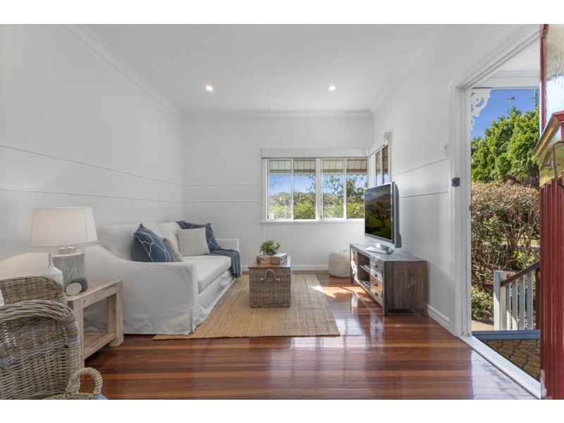 177 Seville Road, Holland Park QLD 4121