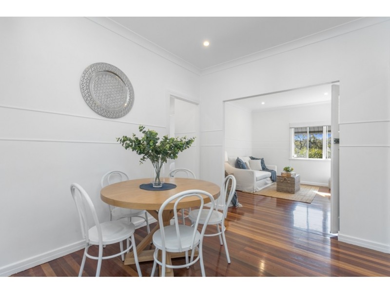 177 Seville Road, Holland Park QLD 4121