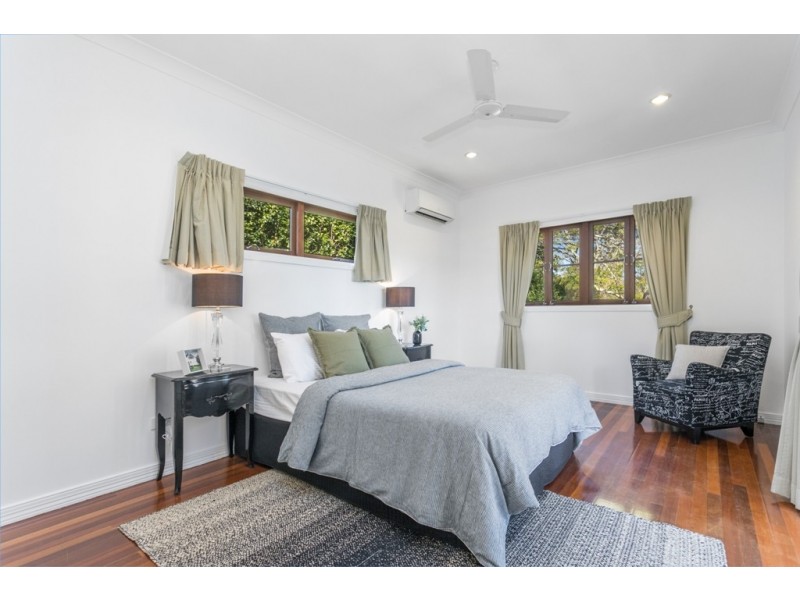 177 Seville Road, Holland Park QLD 4121