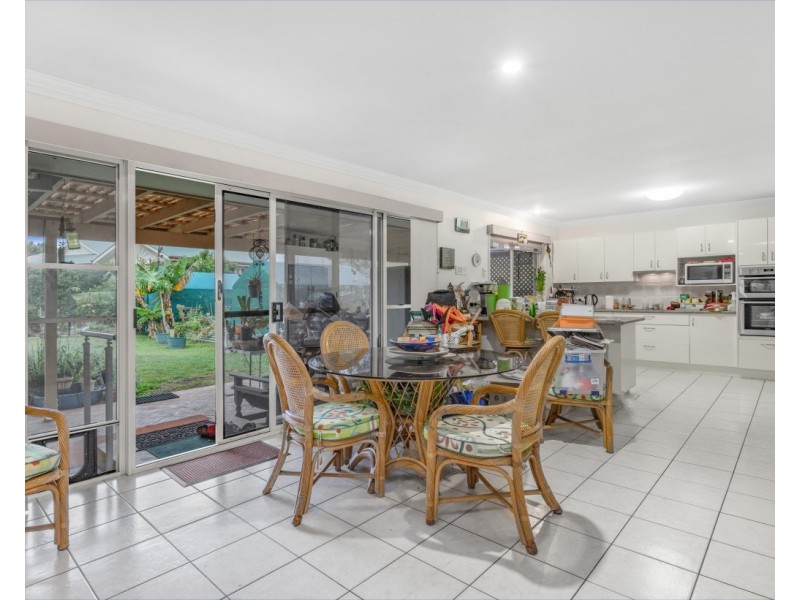 3 Carides Place, Mcdowall QLD 4053