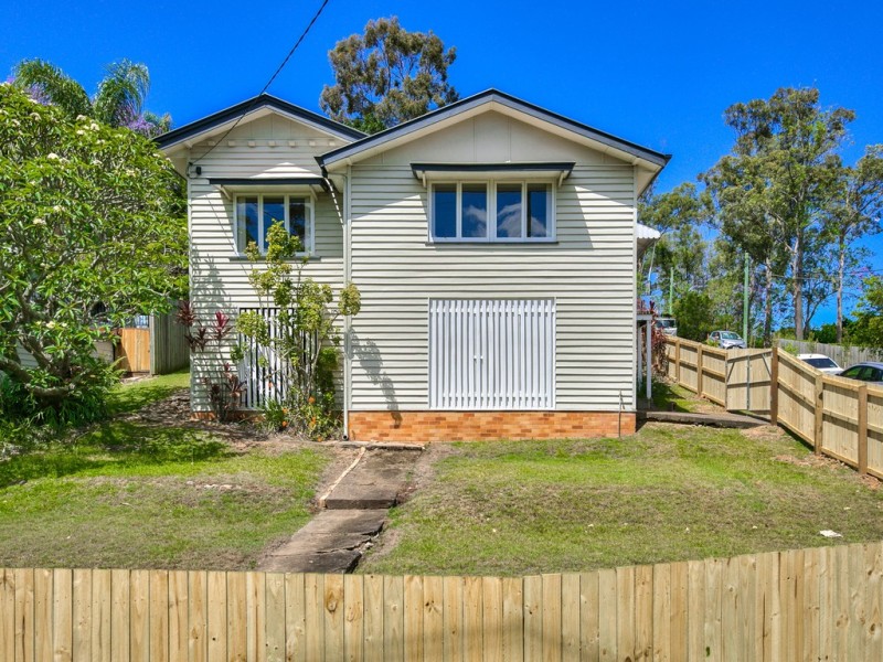 251 Bennetts Road, Norman Park QLD 4170