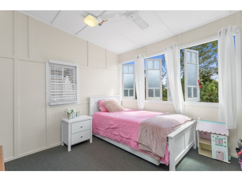 12 Hawdon Street, Wilston QLD 4051