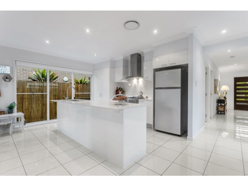 36 Taylor Street, Wavell Heights QLD 4012