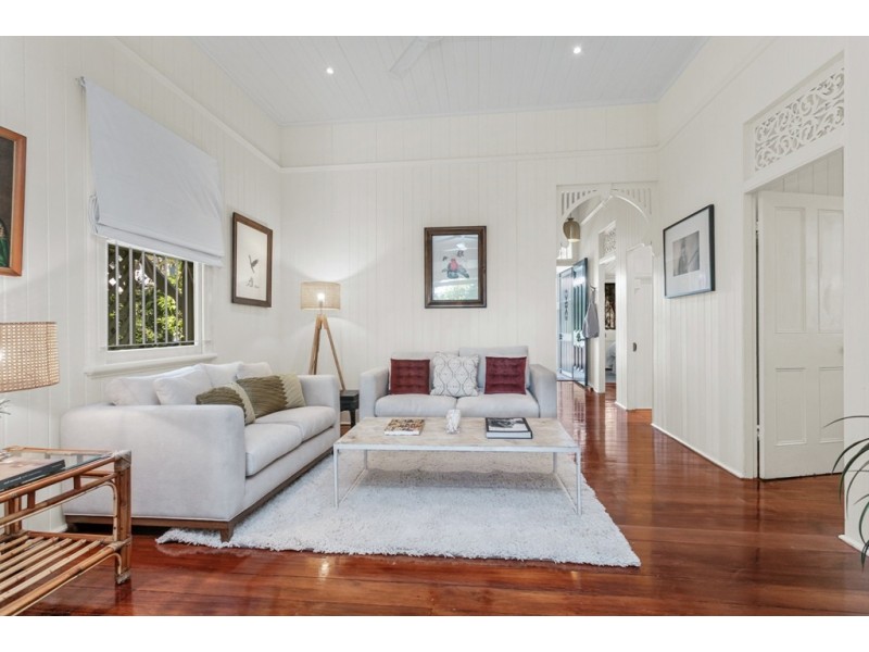 8 UPPER LANCASTER ROAD, Ascot QLD 4007