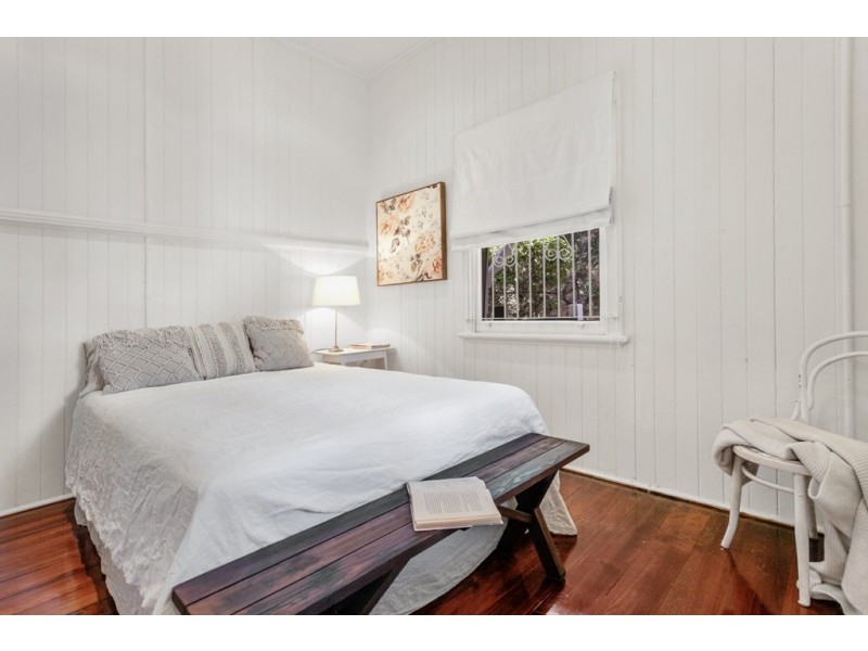 8 UPPER LANCASTER ROAD, Ascot QLD 4007