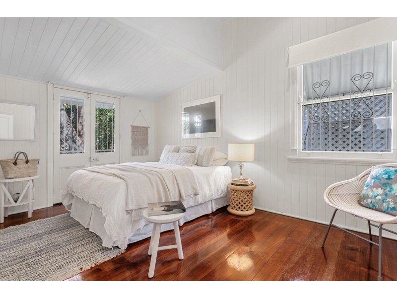 8 UPPER LANCASTER ROAD, Ascot QLD 4007