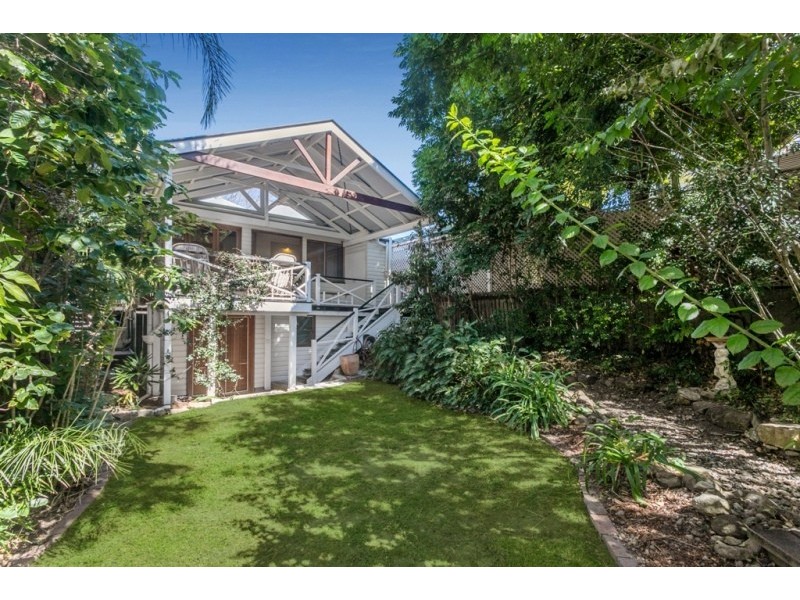 8 UPPER LANCASTER ROAD, Ascot QLD 4007