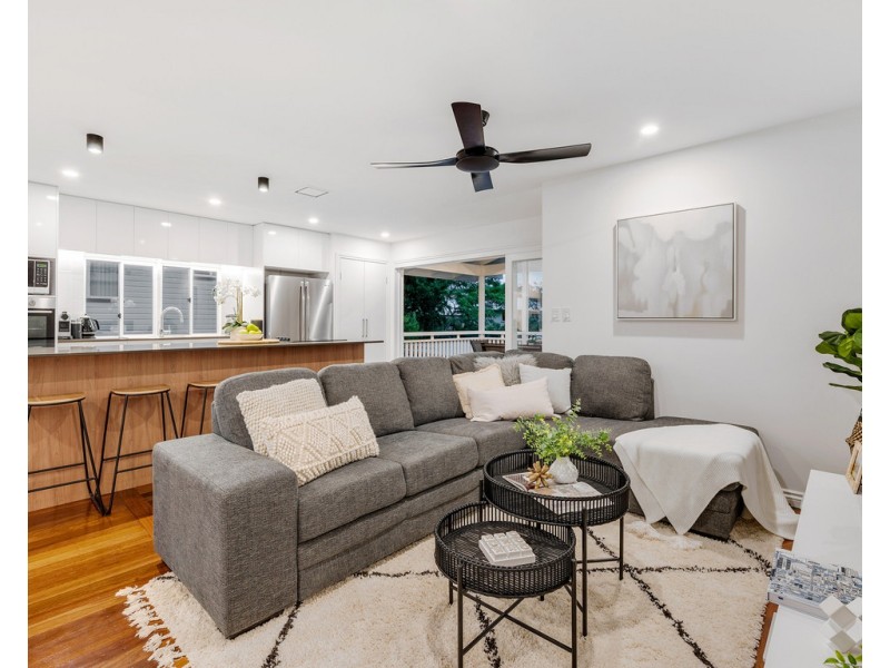 12 Detling Street, Stafford Heights QLD 4053