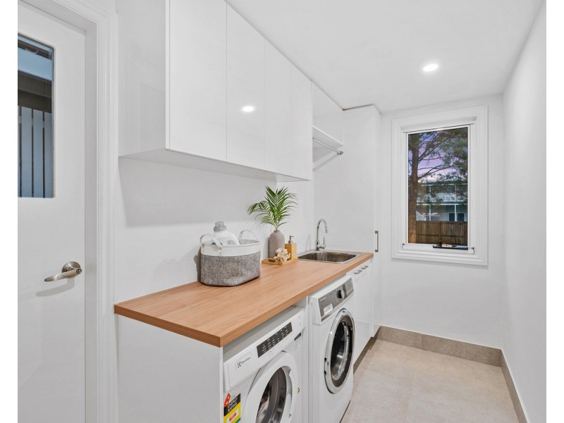 12 Detling Street, Stafford Heights QLD 4053