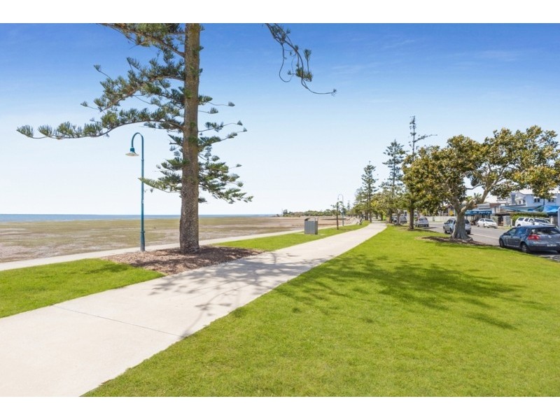 15 Chestnut Street, Wynnum QLD 4178