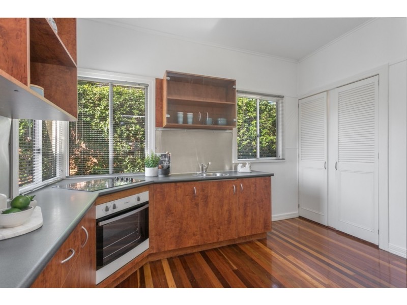 177 Seville Road, Holland Park QLD 4121