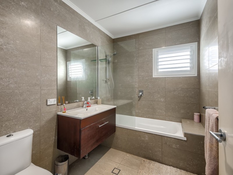 21 Benelong Street, Kedron QLD 4031