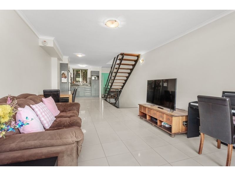 2/32 Garrick Terrace, Herston QLD 4006