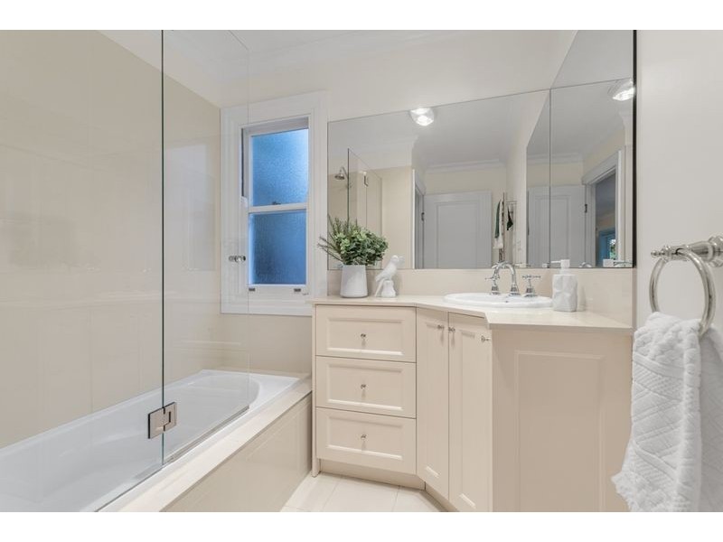 81 Bedford Street, Gordon Park QLD 4031