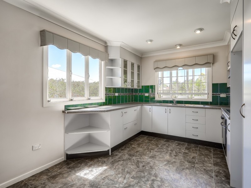 10 Chorlton Street, East Brisbane QLD 4169