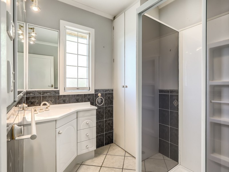 10 Chorlton Street, East Brisbane QLD 4169