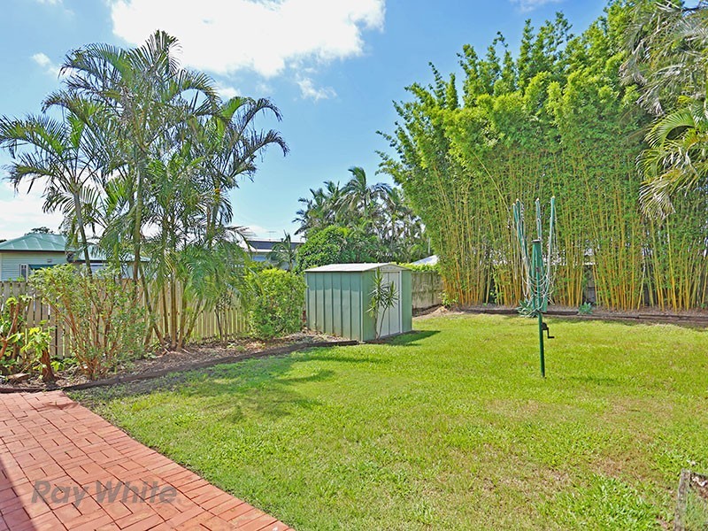 23 Ninth Avenue, Kedron QLD 4031