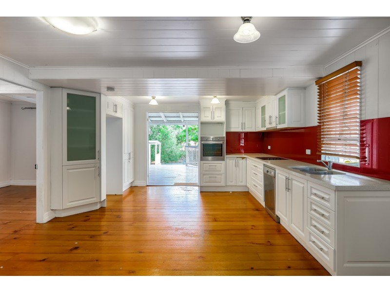 73 Maygar Street, Windsor QLD 4030