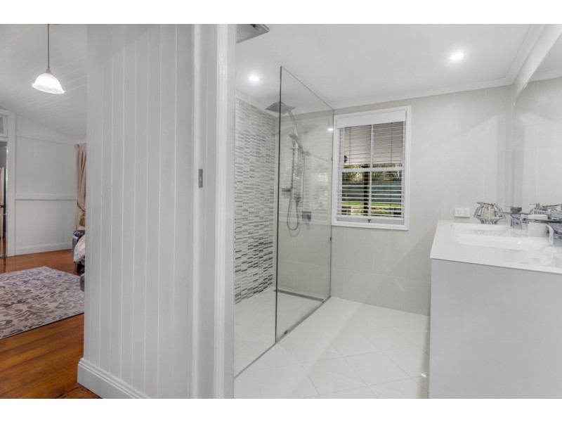 24 Bonython Street, Windsor QLD 4030