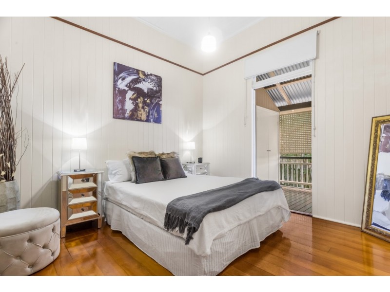 24 Bonython Street, Windsor QLD 4030