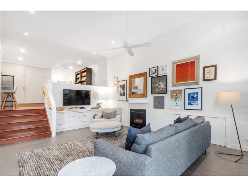 7 Handcroft Street, Wavell Heights QLD 4012