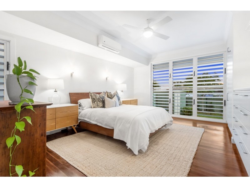 7 Handcroft Street, Wavell Heights QLD 4012