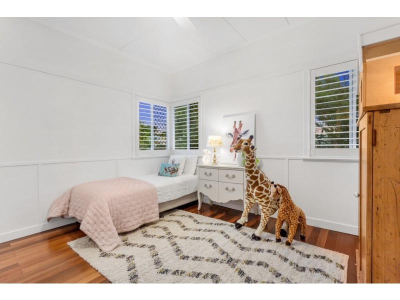 7 Handcroft Street, Wavell Heights QLD 4012