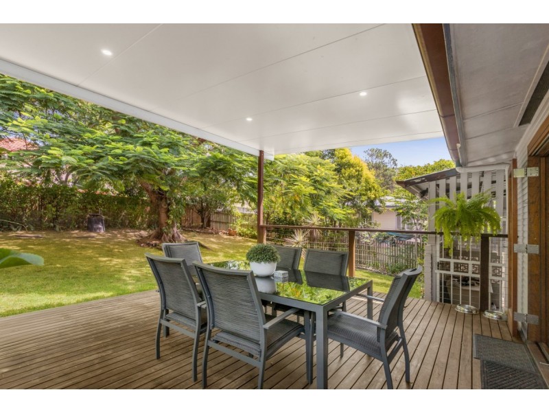 14 Aldwych Street, Stafford Heights QLD 4053