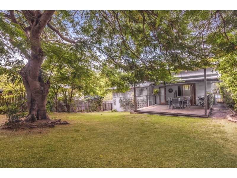 14 Aldwych Street, Stafford Heights QLD 4053