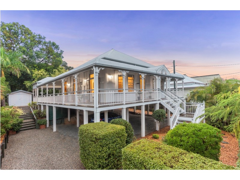 9 Roseby Avenue, Clayfield QLD 4011