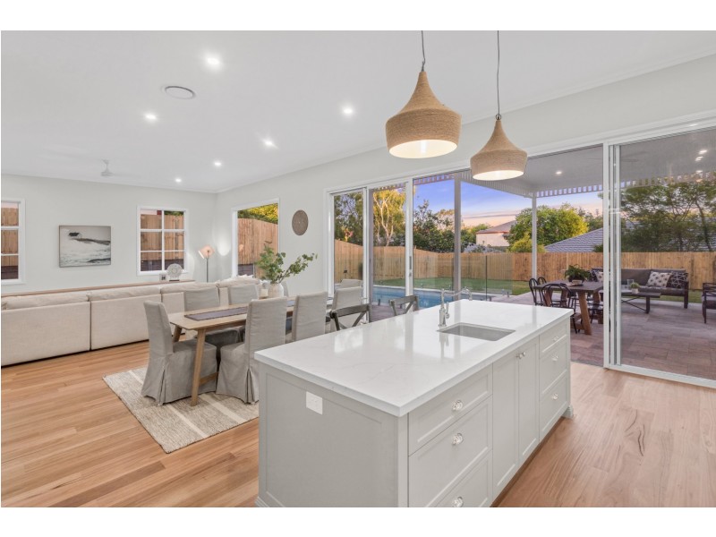 31 Agincourt Street, Grange QLD 4051