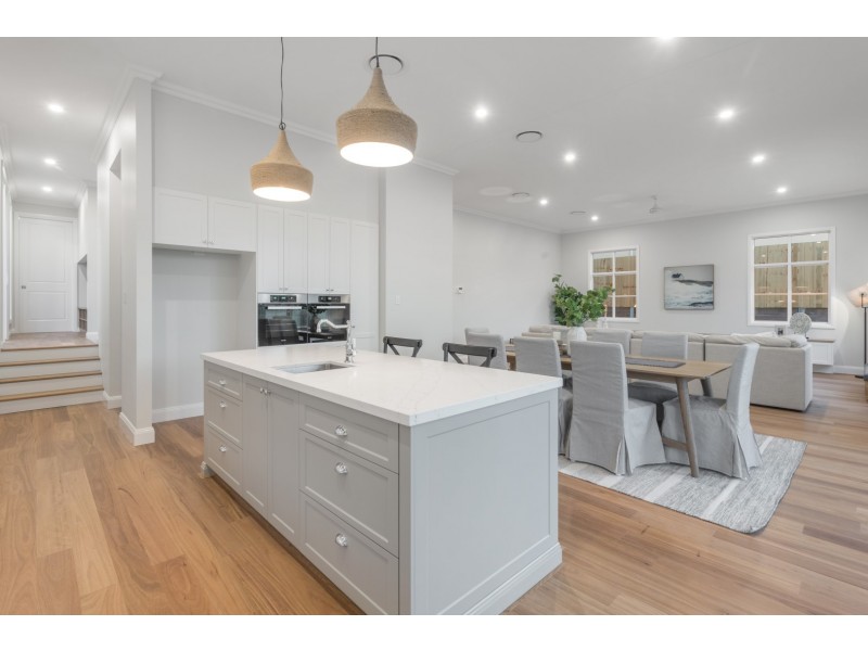 31 Agincourt Street, Grange QLD 4051