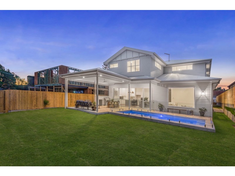 31 Agincourt Street, Grange QLD 4051