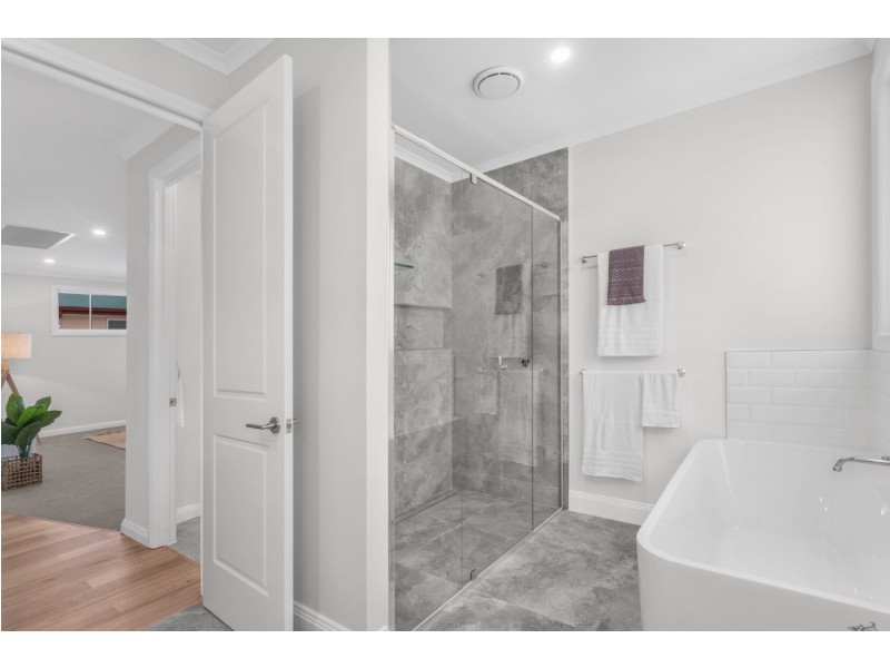 31 Agincourt Street, Grange QLD 4051