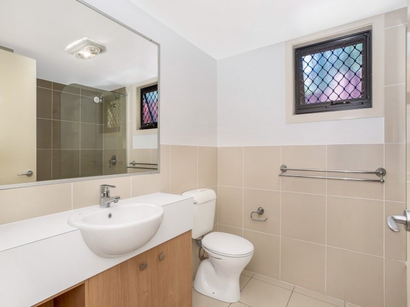 5/37 Seventh Avenue, Windsor QLD 4030