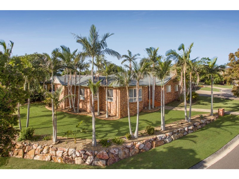 1 Lytham Court, Albany Creek QLD 4035